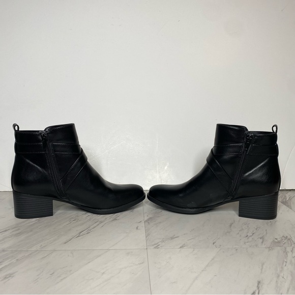 Naturalizer Kimbra Black Bootie 7 1/2 M - Picture 5 of 15